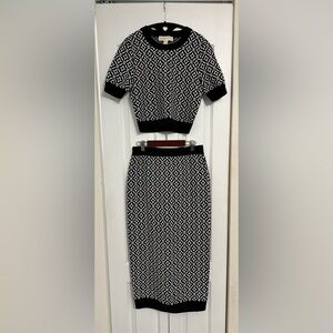 Michael Kors Monochrome Patterned Skirt Set